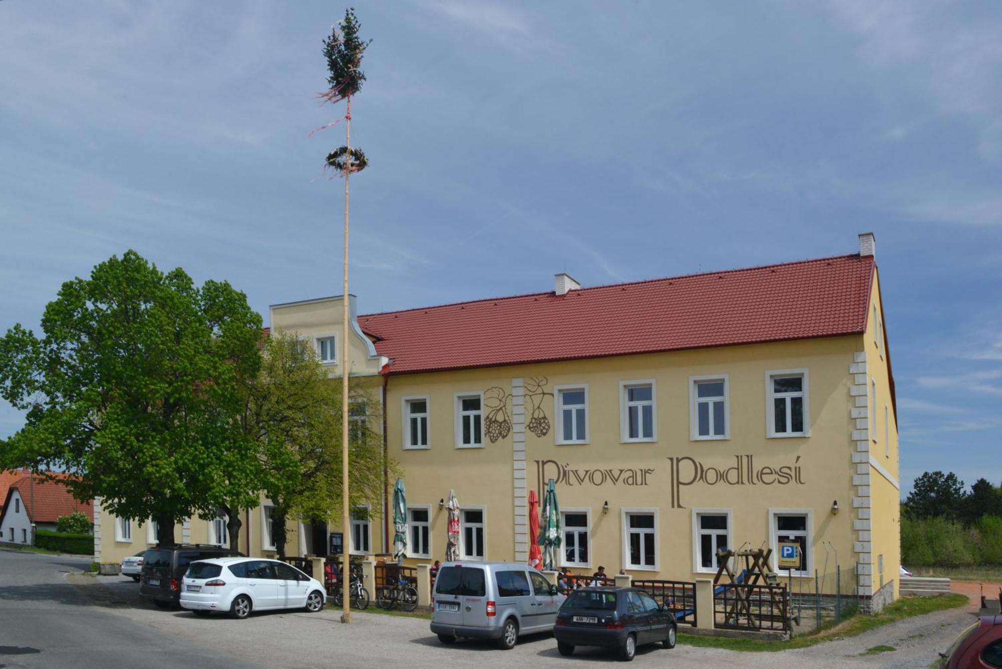 Penzion Pivovar Podlesi Příbram 外观 照片